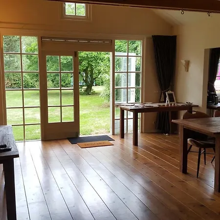 Bed & Breakfast De Tuinkamer - Hof Van Oudheusden